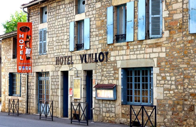 Logis Hôtel restaurant & Pizzeria Vuillot