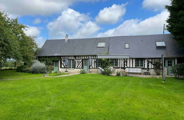 Longère Avec Piscine à 15 mn de Cabourg