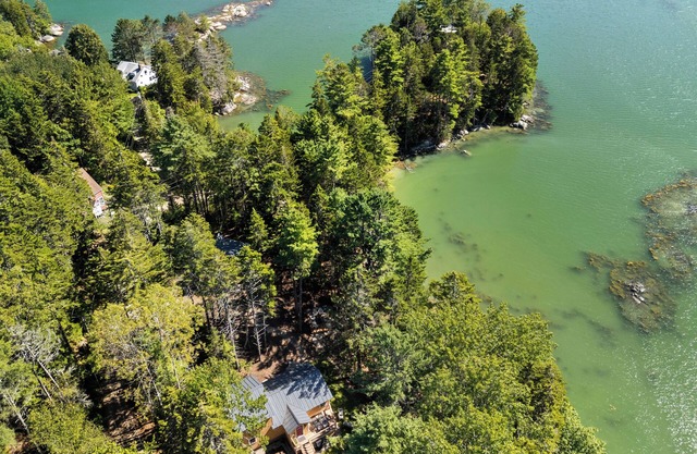 Long Cove Retreat | Two Cottages, 3BR/2BA, Sleeps 8, Shoreline & Fire Pit