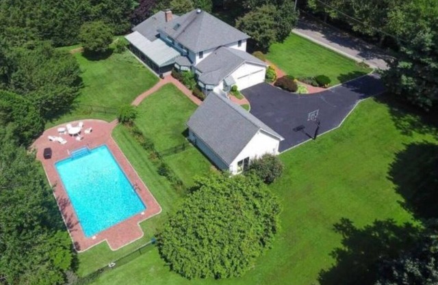 Long Island Estate with Heated Pool 1 Hr from Manhattan