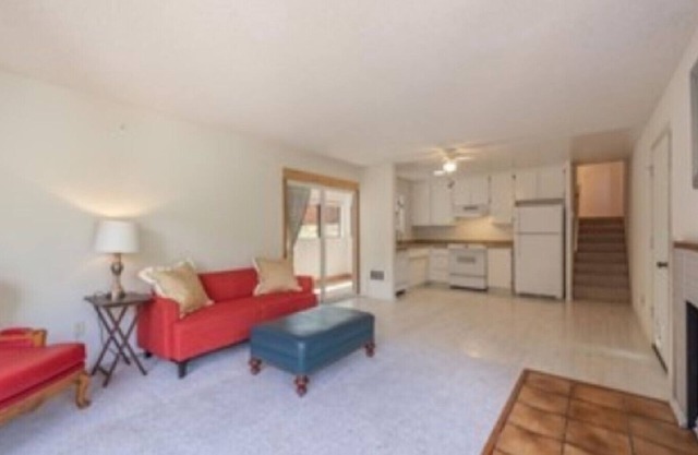 Long-Term, Pet Friendly, 2BR/1.5 BA in Tahoe Donner