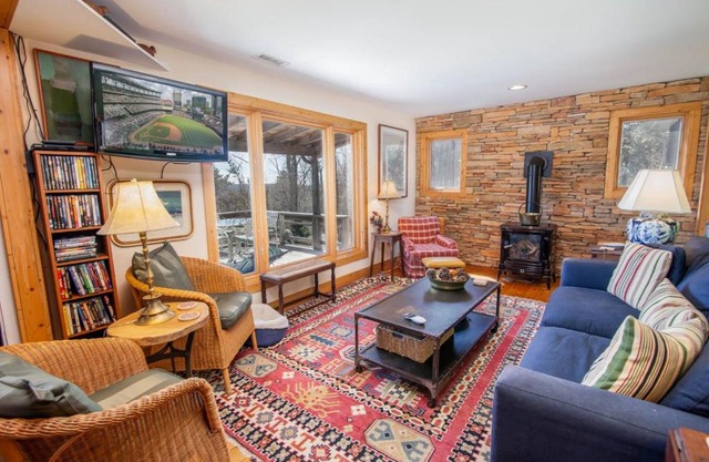 Longview Cottage