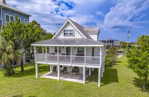 Lookout Point- Waterfront With Golf Cart