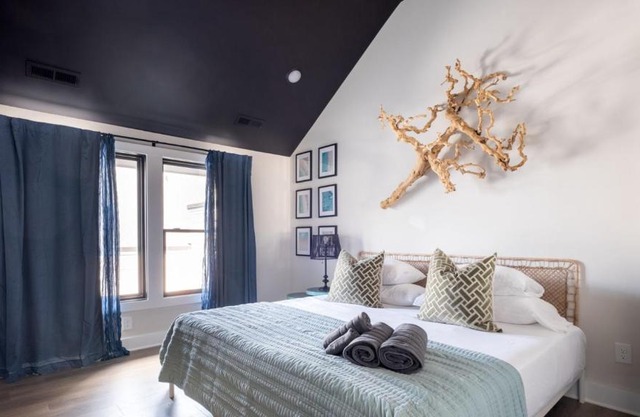 LoSo Luxury Loft w/Roof Deck