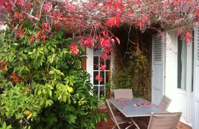 Lou Bancaou Flouri Provençal house 10 pers 30 min from Cassis and the Calanques