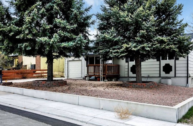 Lovable Longfellow *12 minutes from airport*