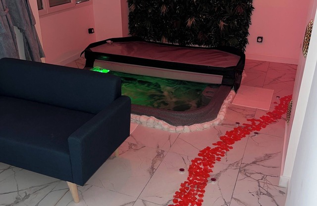 Love Room (As DreamsLove)