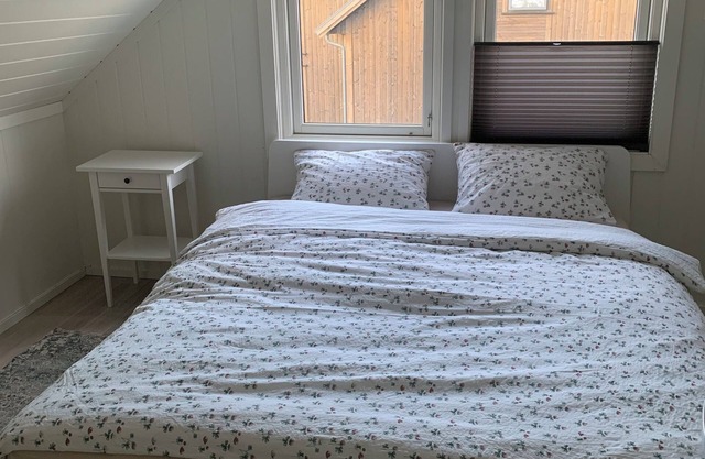 Lovely 1-bedroom apartment in Stathelle with sea view