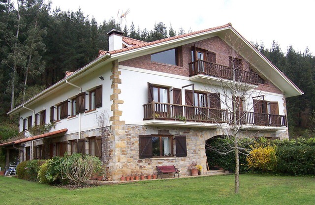 Lovely apartment for 4 people with WIFI, TV and patio