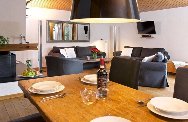 Lovely apartment for 5 guests with TV and balcony