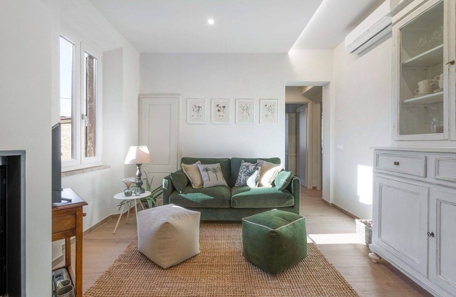 Lovely apartment for 4 guests with A/C, WIFI and TV, close to Siena