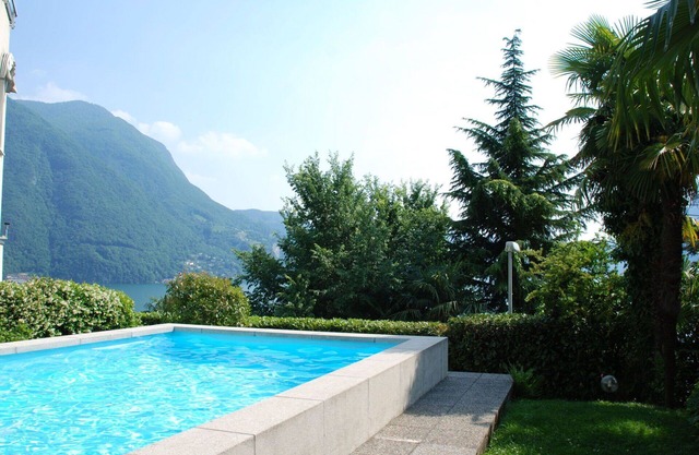 Lovely apartment for 2 people with WIFI, pool, TV, patio and panoramic view