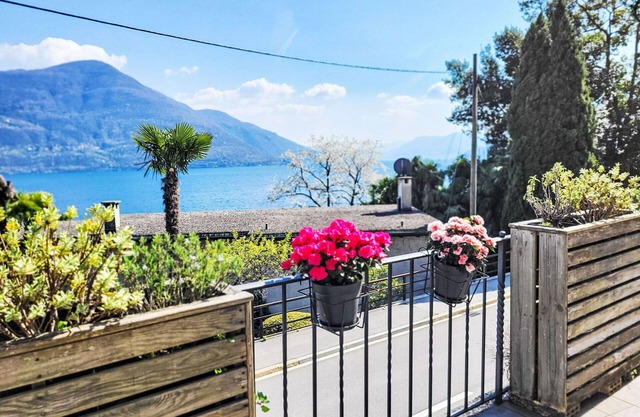 Lovely apartment for 3 guests with WIFI, TV, terrace, panoramic view and parking