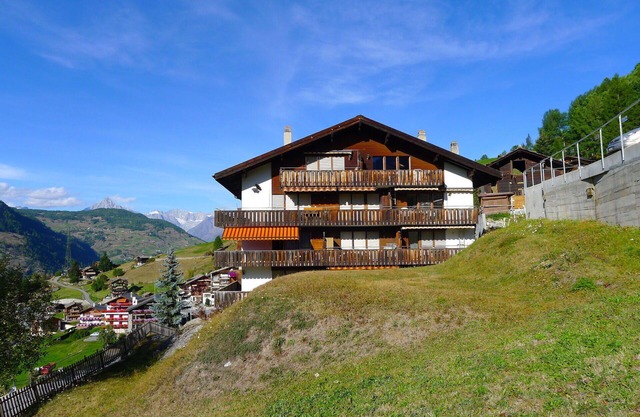 Lovely apartment for 4 guests with WIFI, TV, balcony and panoramic view