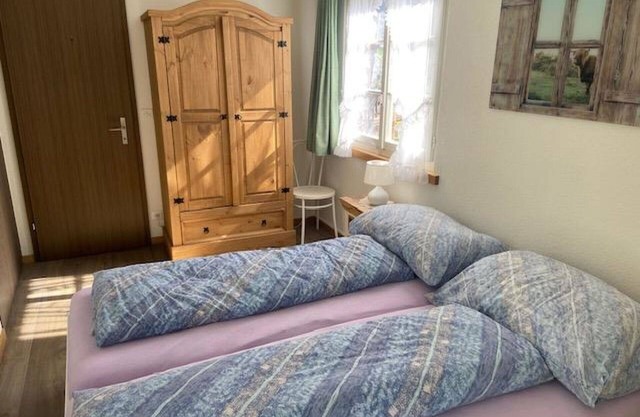 Lovely apartment for 4 people with WIFI, TV, balcony and pets allowed