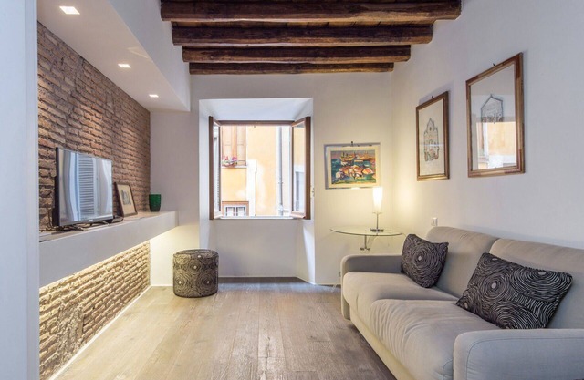 Lovely apartment for 4 guests with WIFI, A/C and TV