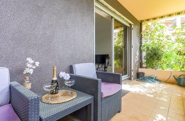 Lovely apartment for 4 guests with pool, WIFI, TV, terrace and pets allowed