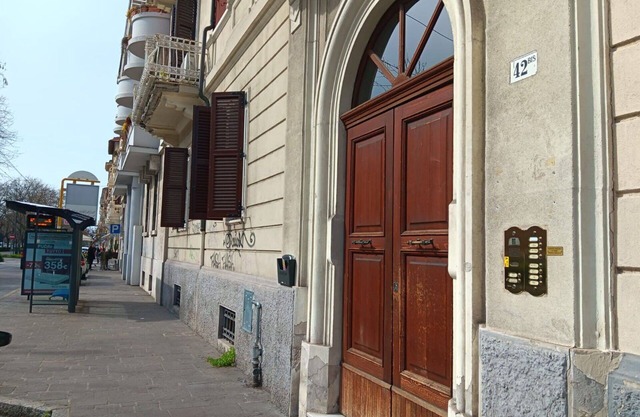 Lovely apartment for 4 people with WIFI, A/C, TV and pets allowed