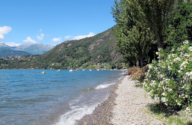 Lovely apartment for 4 people with WIFI, A/C, TV, balcony and panoramic view