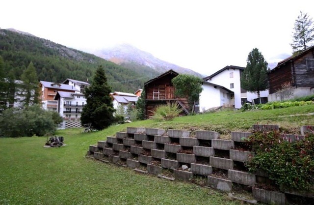 Lovely apartment for 4 guests with WIFI, TV, balcony and pets allowed