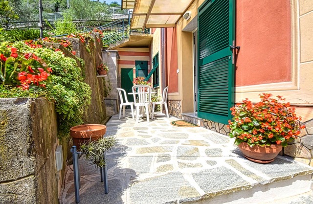 Lovely apartment in Avegno with WiFi