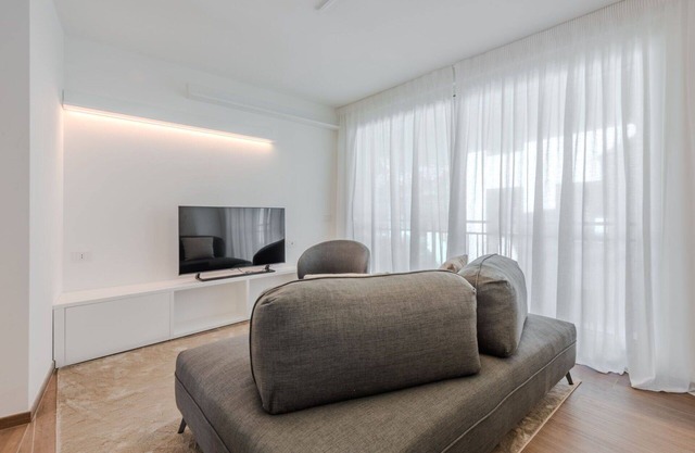 Lovely apartment in villa for 6 guests with WIFI and TV
