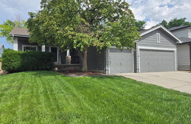 Lovely Executive 5-bedroom house in Highlands Ranch for rent 30 Days+