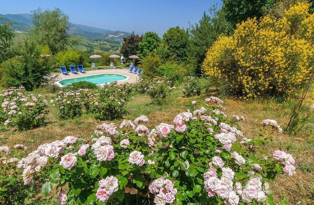 Lovely home in Cagli PU