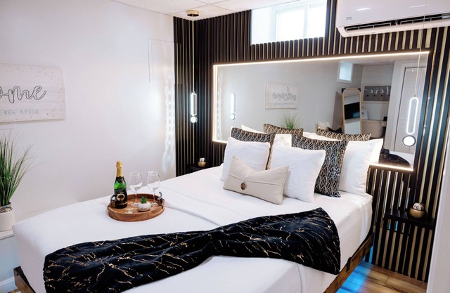 Lovely/modern rental unit for you and your family. (PERFECT FOR LONGER STAYS)