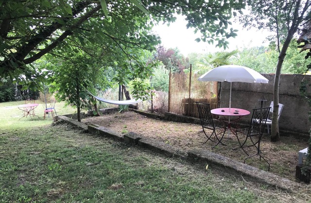 Lovely studio in French countryside of Quercy Blanc, Lot, France