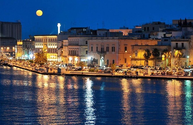 Low-Cost Apulia