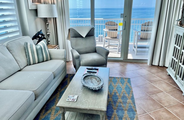 Low Host Fees, Huge Beachfront Pool, 17th Floor E Corner Unit with Two Balconies