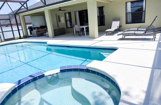 LP307CR - Tranquil Oasis Retreat 6b/3b w/Pool and Spa