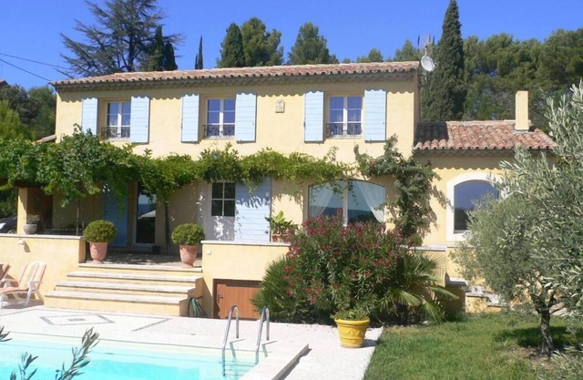 Luberon: House/Villa - Pertuis