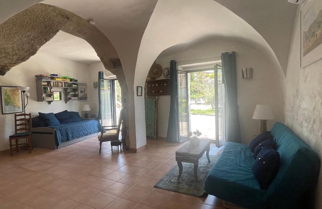 Luberon maison de village entière 2 à 6 personnes