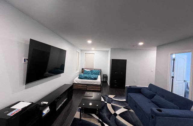 Lucy Private Studio Apartment