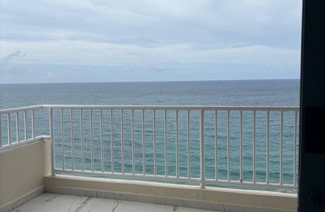 Luquillo, 13th Floor with Ocean Front!