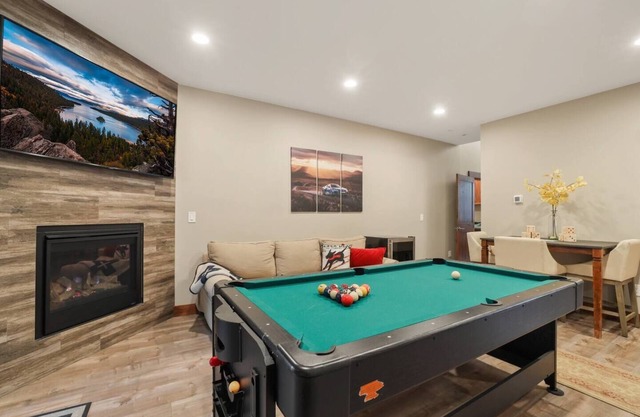 Lux Cabin | Hot Tub | Fire Pit