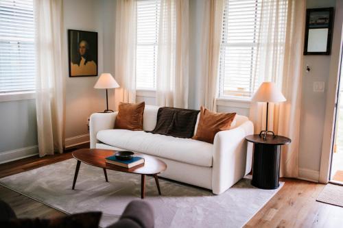 Luxe 2br Cabin C By Mhm Luxury Properties