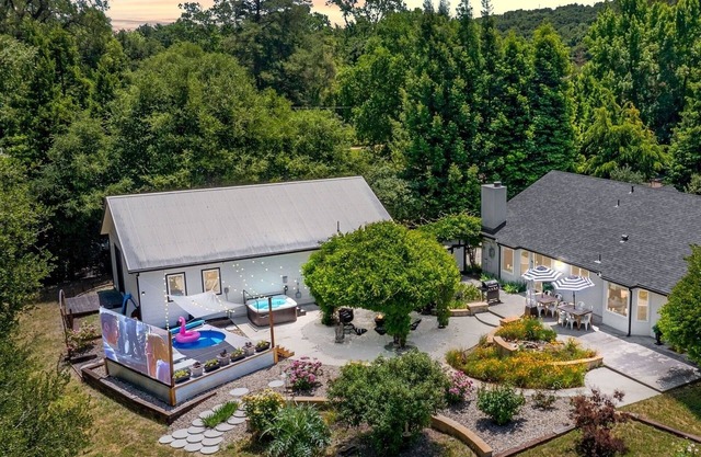 Luxe Euro Interiors, Hot Tub, plunge pool, Outdoor movies, game rm, EV!
