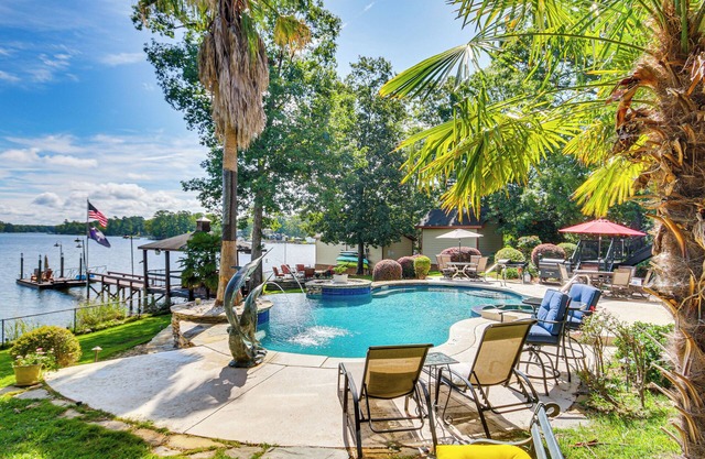 Luxe Lakefront Apartment w/Shared Pool & Dock!