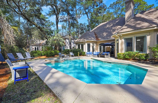 Luxurious 4-bedroom retreat with Private Pool in Sea Pines