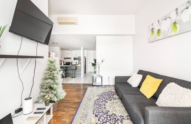 Luxurious condo in center of Quebec City (downtown)!