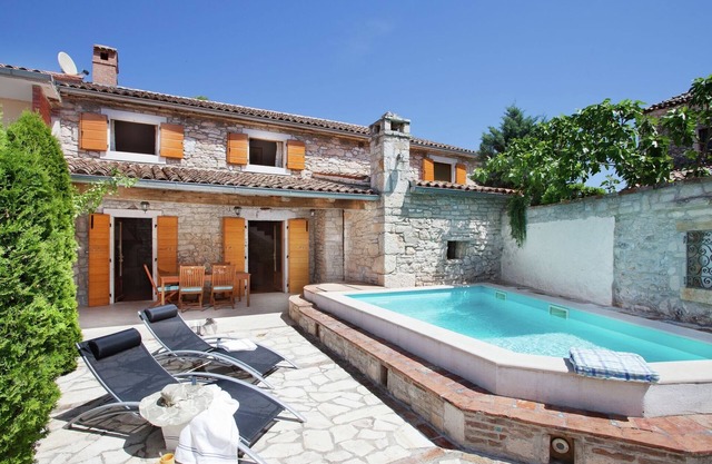Luxurious Holiday Home in Barban with Private Pool