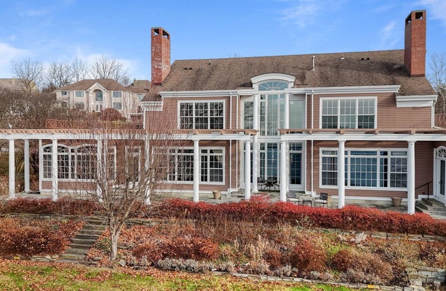 Luxurious house near Cornell campus with lake views and incredible sunsets.