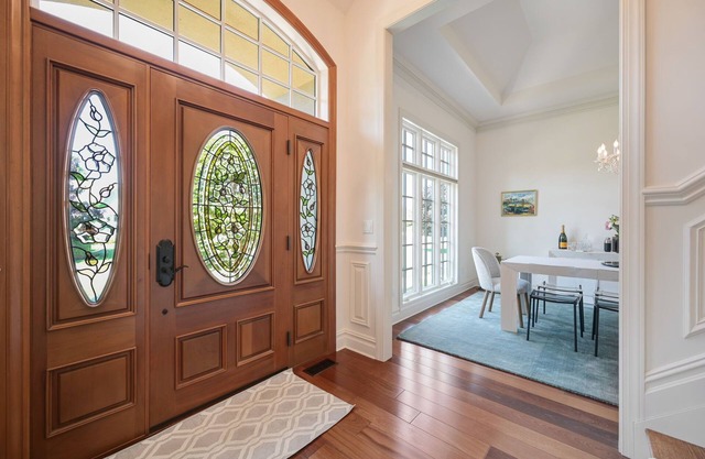 Luxurious living in Greenport's private Rock Cove Estates on the sound