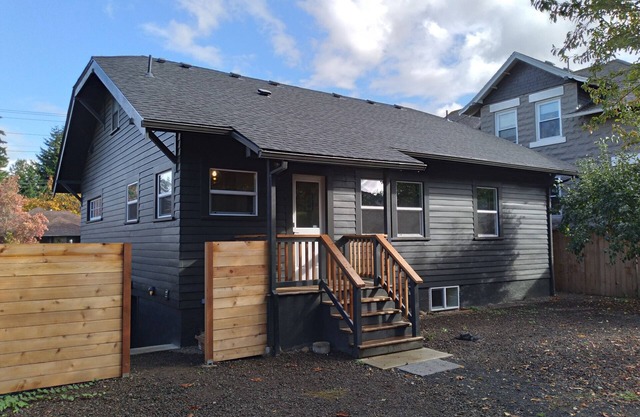 Luxurious newly remodeled historic home in Portlands Kenton neighborhood