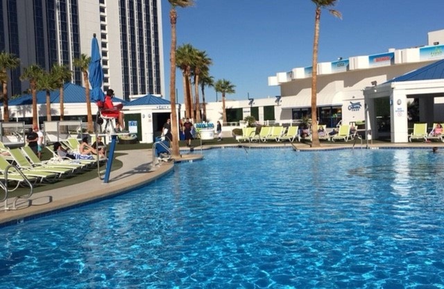 Luxurious One-Bedroom Villa Suite ~ Las Vegas NV !