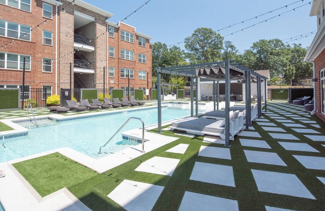 Luxurious Riverfront Condo | 3 Bed, 3 Bath | Sleeps 6