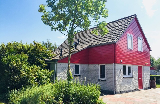 Luxurious vacation home by the sea, sauna, WIFI, 2 bathrooms in nature reserve